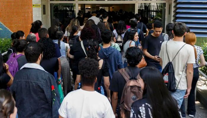 Estudantes podem consultar Pé-de-Meia a partir de quarta-feira
